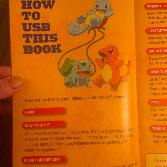📘POKÉMON DELUX ESSENTIAL HANDBOOK - Picture 6 of 10